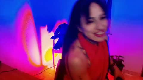 I AM BELLA  ----------- follow my  IG  TINNS 69 online show from 02.15.25