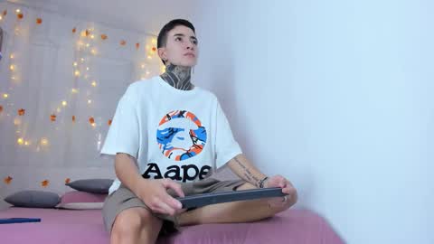 TINNY AND CANDY online show from 11.07.25