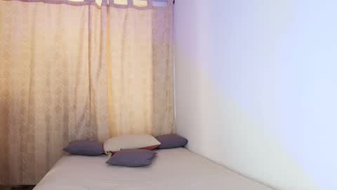 TINNY AND CANDY online show from 02.22.26