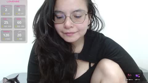 Tiny Caroline online show from 02.16.25