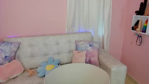 tiny_cora online show from 12.31.24