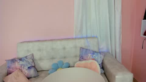 tiny_cora online show from 02.17.25