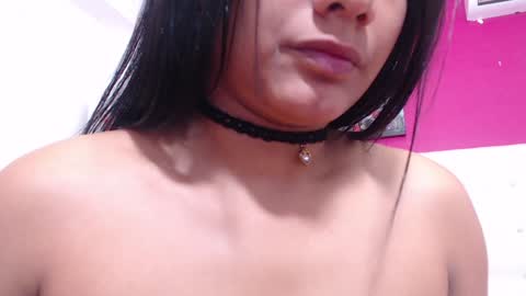 tiny_whore18 online show from 12.26.24