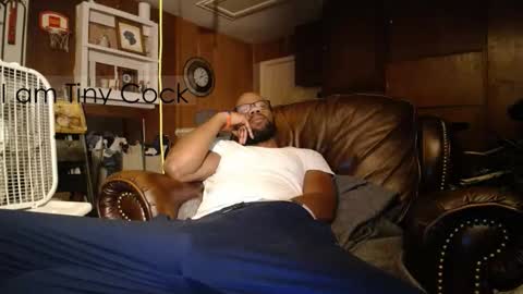 Snapshot of tinycock_1979 chatting on 11.05.25 tinycock_1979 online show from 11.05.25