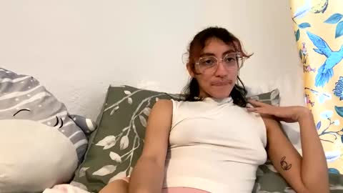 Snapshot of tinyhairycherry chatting on 05.09.26 tinyhairycherry online show from 05.09.26