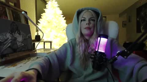 stage Kylie Sinner  brand CLITBAIT online show from 01.21.25