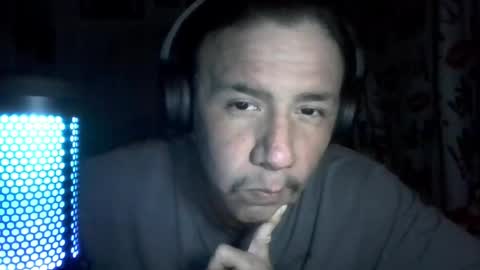 tinywolf0009 online show from 05.18.26