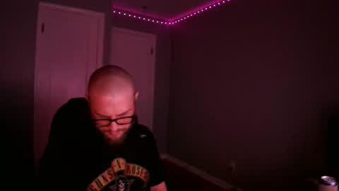 Snapshot of tippertonight chatting on 12.10.24 tippertonight online show from 12.10.24