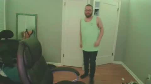 Snapshot of tippertonight chatting on 12.31.24 tippertonight online show from 12.31.24