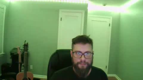 Snapshot of tippertonight chatting on 09.23.25 tippertonight online show from 09.23.25