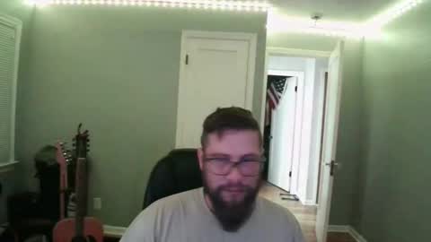 Snapshot of tippertonight chatting on 09.30.25 tippertonight online show from 09.30.25