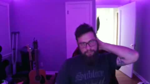 Snapshot of tippertonight chatting on 10.20.25 tippertonight online show from 10.20.25