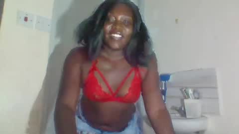 Snapshot of tipsynsassy chatting on 06.21.26 tipsynsassy online show from 06.21.26