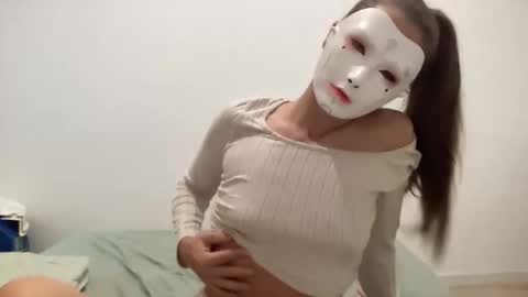 Snapshot of tipsytinkerbell chatting on 10.02.25 Tinks online show from 10.02.25