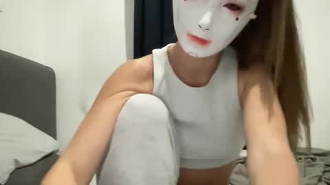 Snapshot of tipsytinkerbell chatting on 10.11.25 Tinks online show from 10.11.25