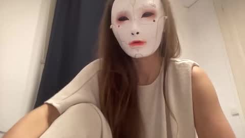 Snapshot of tipsytinkerbell chatting on 11.16.25 Tinks online show from 11.16.25