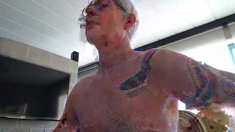 Snapshot of tirexxx_x chatting on 03.10.25 tirexxx_x online show from 03.10.25