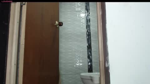 tita_dirty online show from 10.29.25