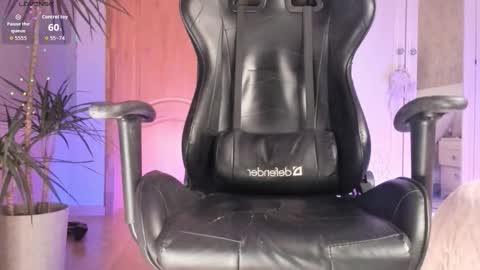 titioneloveee online show from 11.12.25