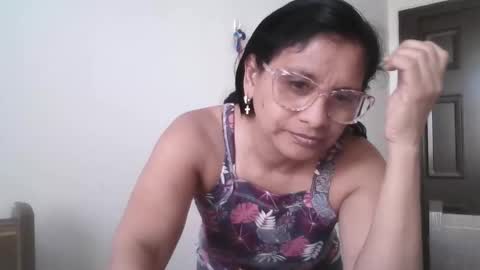 Ester online show from 12.02.24