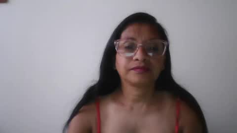 Ester online show from 01.08.25