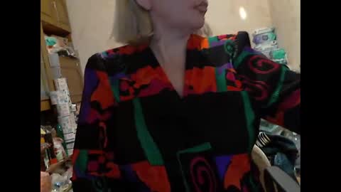 Snapshot of tittylina chatting on 10.30.25 tittylina online show from 10.30.25