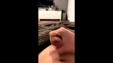 Snapshot of tmue chatting on 12.31.24 tmue online show from 12.31.24