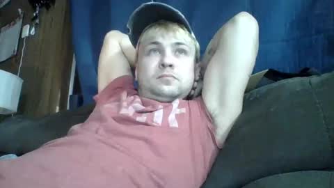 Snapshot of tmwilson16 chatting on 01.12.25 feeling generous online show from 01.12.25