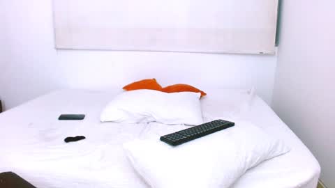 Snapshot of tntexplorers chatting on 12.02.24 Natasha Tyson online show from 12.02.24