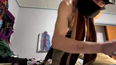 toddpascoe77 online show from 10.24.25