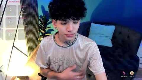 Snapshot of todoroki_g chatting on 11.10.25 todoroki_g online show from 11.10.25