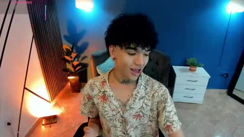 Snapshot of todoroki_g chatting on 11.12.25 todoroki_g online show from 11.12.25