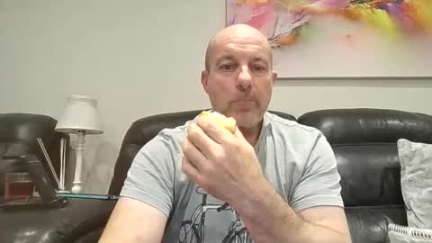 Snapshot of toerag69 chatting on 10.26.25 toerag69 online show from 10.26.25