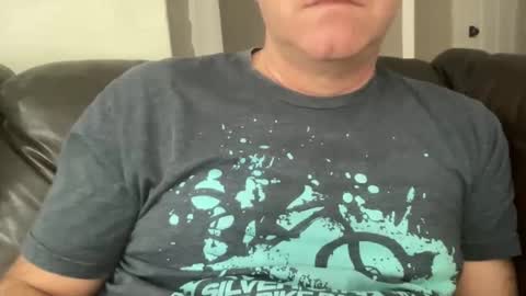 Joshua1983 online show from 12.31.24