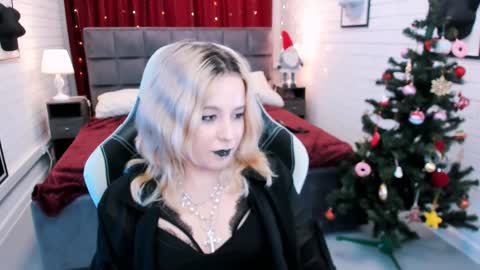 Tolli Moll online show from 01.02.25