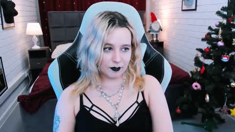 Tolli Moll online show from 01.07.25