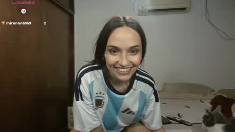 Snapshot of tom316972 chatting on 07.04.26 Flor online show from 07.04.26