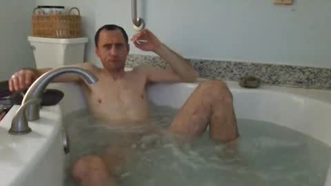 Snapshot of tom6801 chatting on 11.30.25 Tom online show from 11.30.25