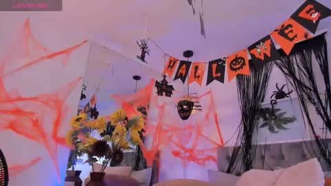 Snapshot of tom_cooper_1 chatting on 10.19.25 Master of pleasure online show from 10.19.25