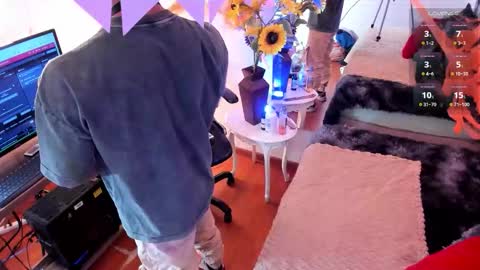 Snapshot of tom_cooper_1 chatting on 10.28.25 Master of pleasure online show from 10.28.25