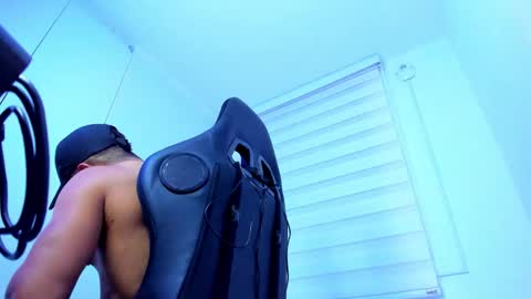 Snapshot of tom_kingfit chatting on 02.08.26 SPORTSFIT29 online show from 02.08.26