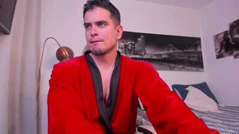 TOM MCKLEEIN  instagram online show from 01.10.25