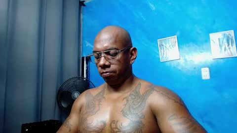 Snapshot of tom_miller chatting on 02.03.26 Tom Miller online show from 02.03.26