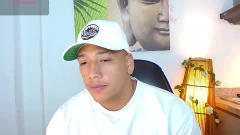 Snapshot of tom_muscle1 chatting on 12.27.24 Tom muscle1 online show from 12.27.24