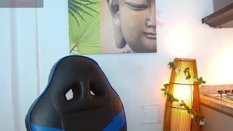 Snapshot of tom_muscle1 chatting on 01.09.25 Tom muscle1 online show from 01.09.25