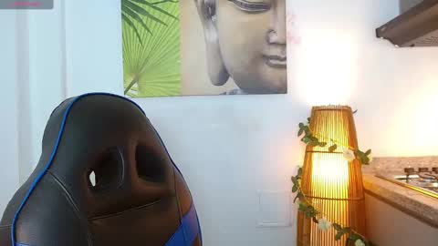 Snapshot of tom_muscle1 chatting on 01.24.25 Tom muscle1 online show from 01.24.25