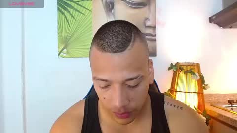 Snapshot of tom_muscle1 chatting on 02.10.25 Tom muscle1 online show from 02.10.25