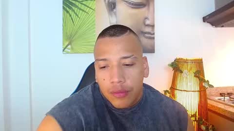 Snapshot of tom_muscle1 chatting on 03.04.25 Tom muscle1 online show from 03.04.25