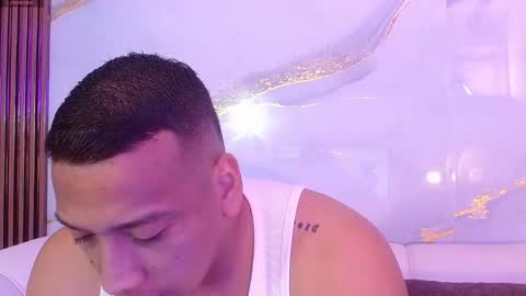 Snapshot of tom_muscle1 chatting on 09.14.25 Tom muscle1 online show from 09.14.25