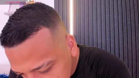 Snapshot of tom_muscle1 chatting on 09.30.25 Tom muscle1 online show from 09.30.25